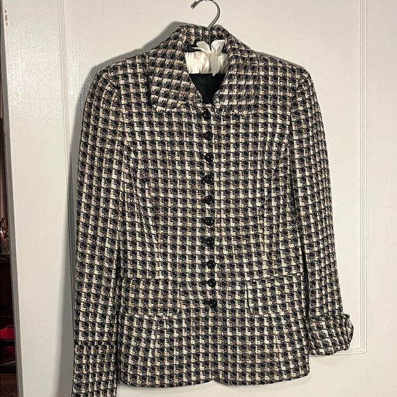 Ellen Tracy Jackets & Blazers - Classic Black, White & Gold Tweed Tailored Jacket size 4